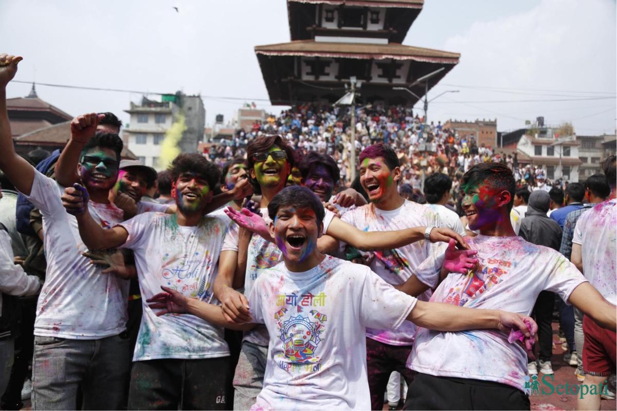 basantapur holi (18)-ink.jpeg